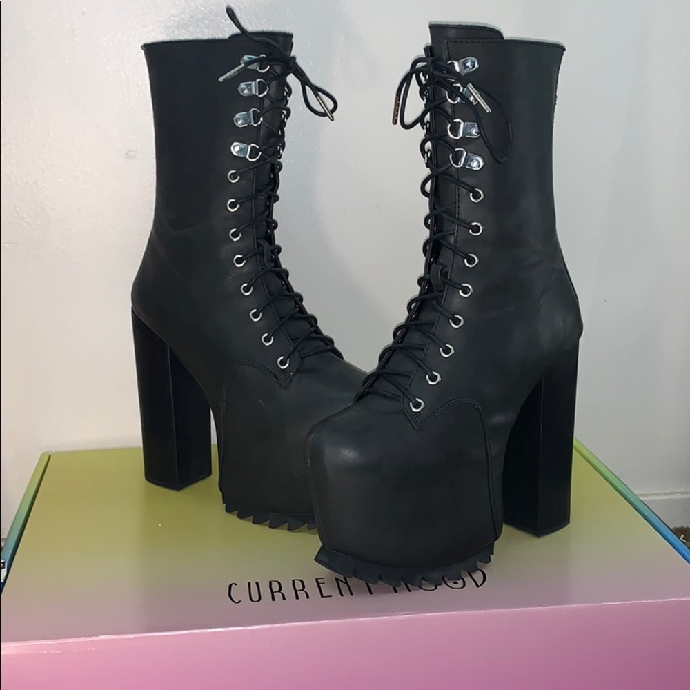 Current Mood boots